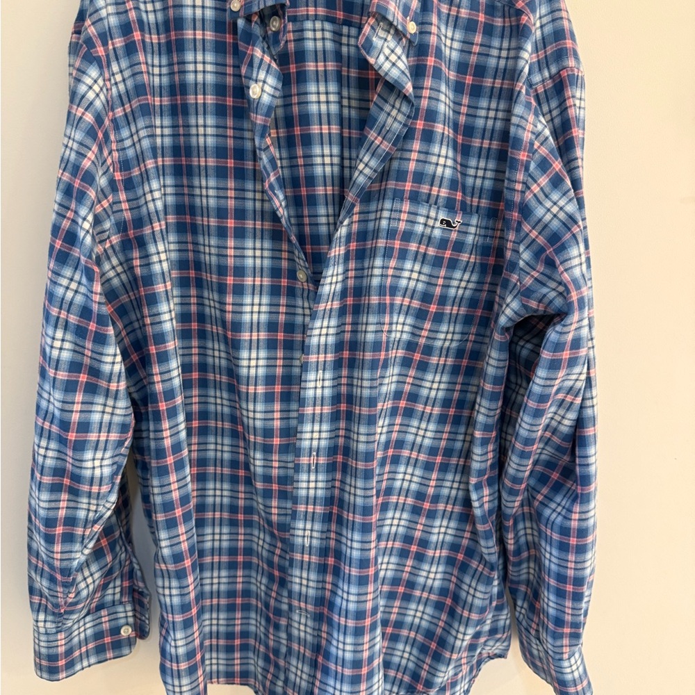 Vineyard Vines Blue and Pink Casual Button Down Shirt